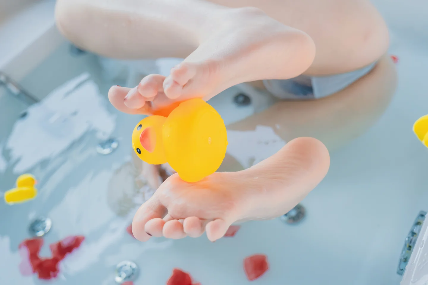 年年 - 浴女 [82P-375MB] tg@simisebaisi 【丝足阁】071.webp